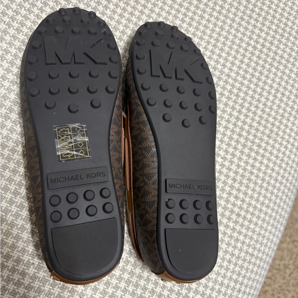 Michael Kors Dark Brown Loafers with Bow Detail - Picture 5 of 6